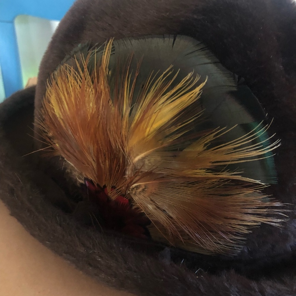 Vintage Brown Hat with Feather - Picture 12 of 16